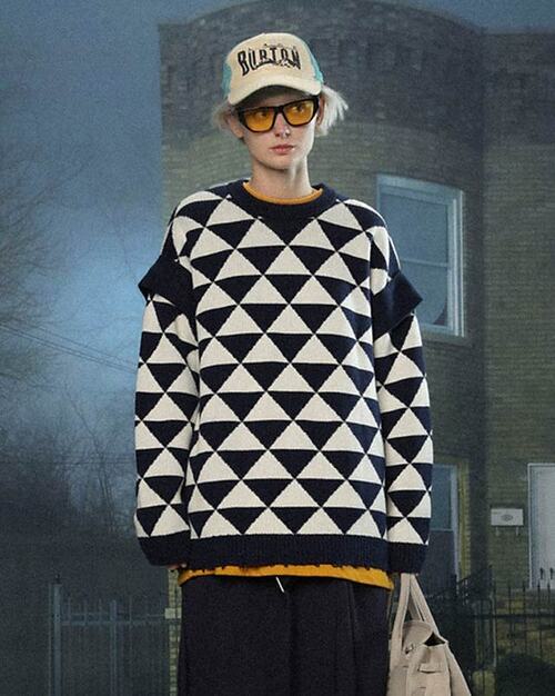 UNVESNO 패턴 자커드 오버핏 스웨터 (네이비)