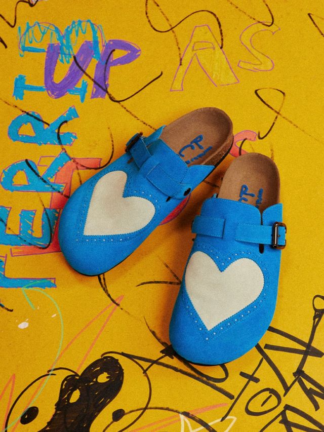 CONP Heart Closed Toe Slides (Blue)